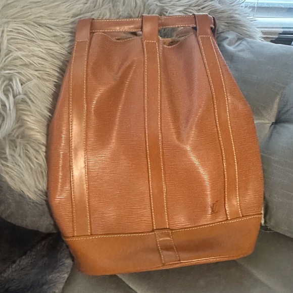 Louis Vuitton tan epi sling satchel Leather Tote Bag backpack vintage - Picture 2 of 5